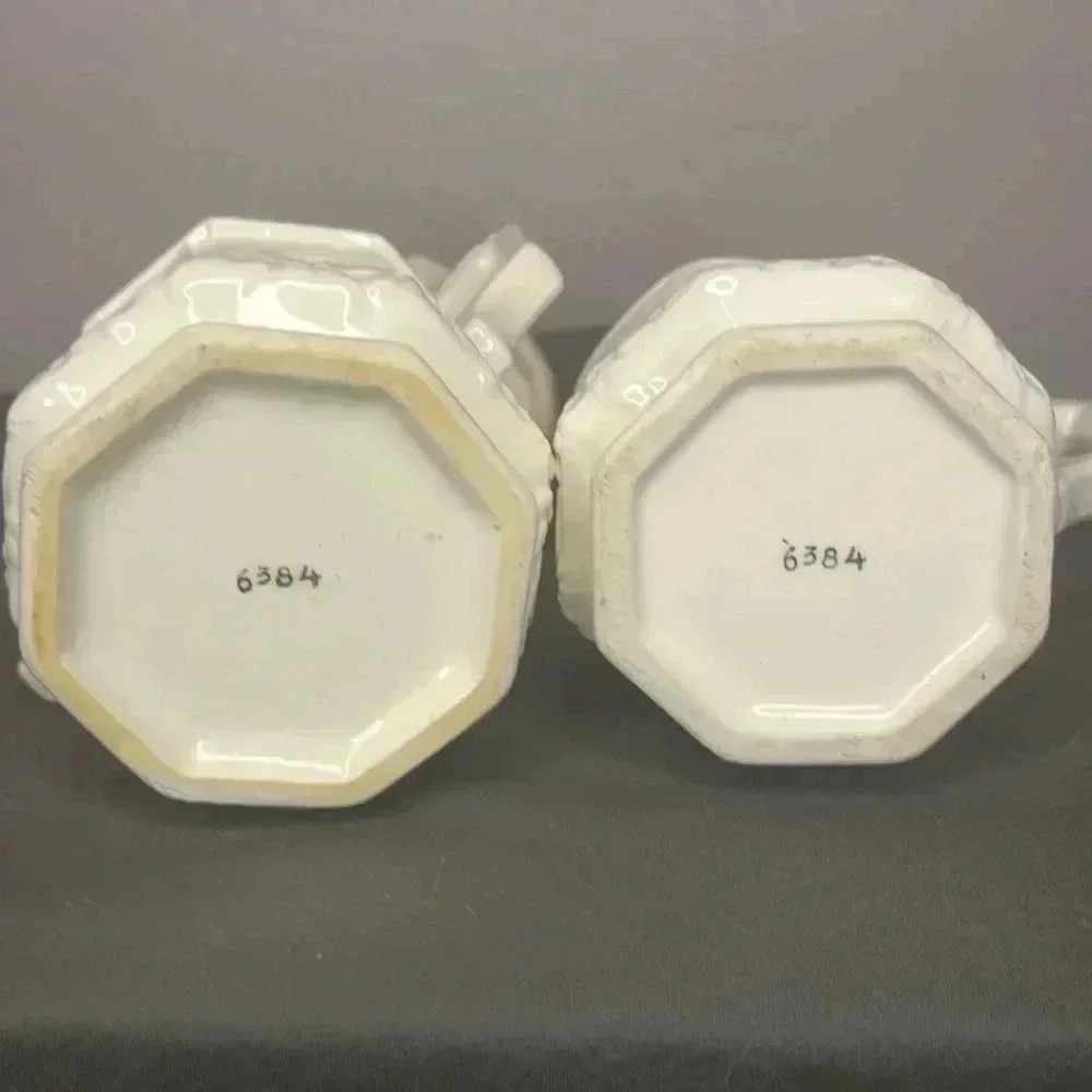 Vintage Lefton Sugar And Creamer Set - Picture 7 of 7